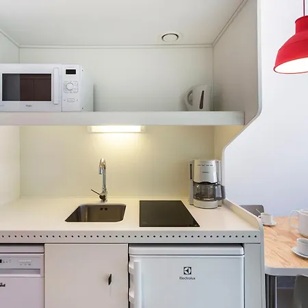 Renove Aux Pieds Avec Balcon - Fr-1-346-396 * Les Arcs (Savoie)