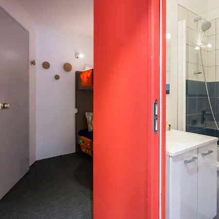 Renove Aux Pieds Avec Balcon - Fr-1-346-396 Lägenhet *